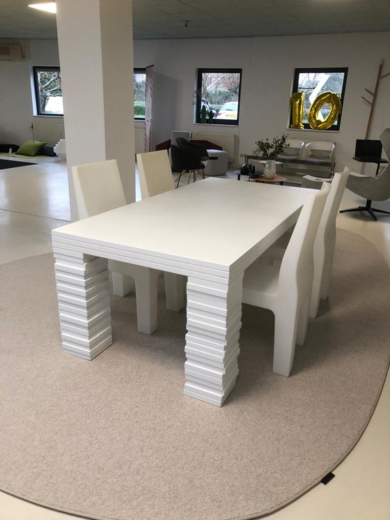 Image 1 of Gispen Layertafel met 4x stoelen