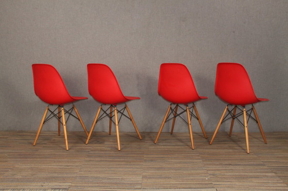 Image 1 of 4X Dsw Charles Ray Eames Vitra Stoelen 