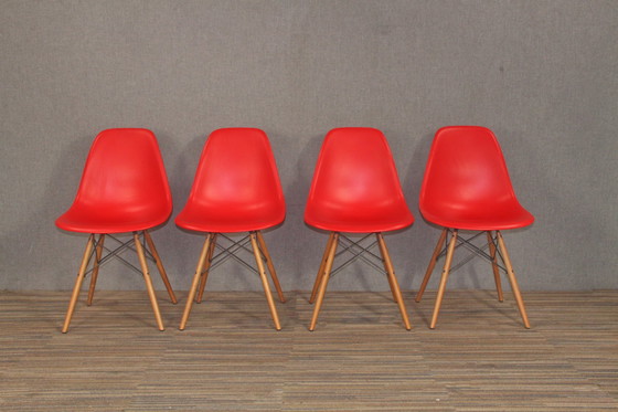 Image 1 of 4X Dsw Charles Ray Eames Vitra Stoelen 