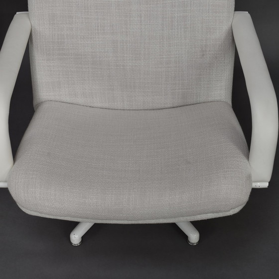 Image 1 of 2 Geoffrey Harcourt voor Artifort f154 fauteuils