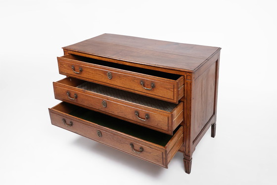 Image 1 of Franse rustieke ladenkast van massief eiken met 3 laden, ca. 1850