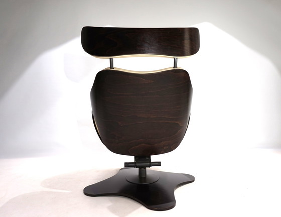 Image 1 of Stokke Varier Tok leren fauteuil met voetenbankje van Toshiyuki Kita, 1990