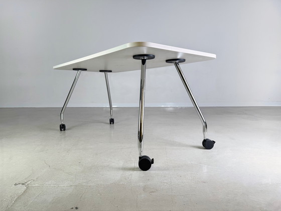 Image 1 of 8X Vitra Bureau Ad Hoc Antonio Citterio Op Wielen Zacht Licht