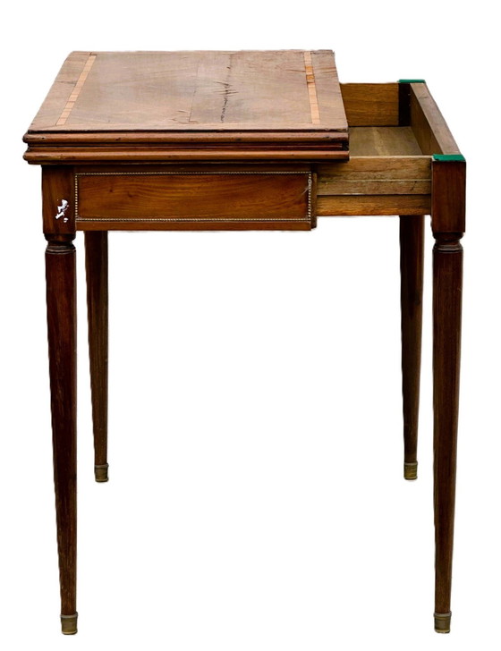 Image 1 of Console Spellen Tafel