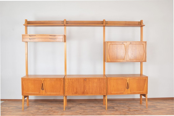 Image 1 of Mid Century Teakhouten wandmeubel van Kjell Riise voor Rival Brodrene Jatogs, 1960S, set van 3