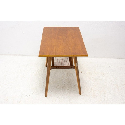 Mid century bijzettafel van Dřevopodnik Holešov, Tsjecho-Slowakije 1960