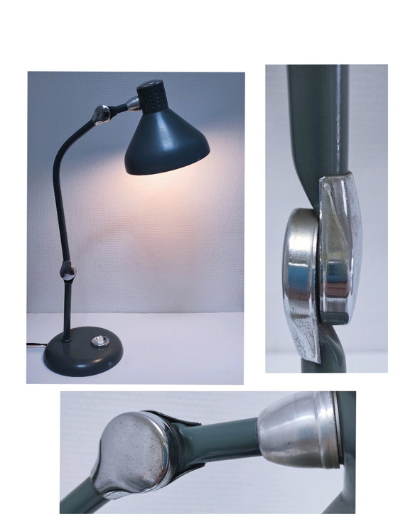 Image 1 of Jumo Gs1 Kaki Lamp 50er jaren