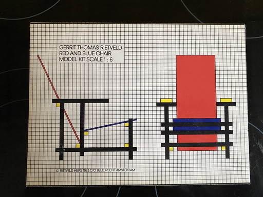 Gerrit Rietveld miniatuur Roodblauwe stoel