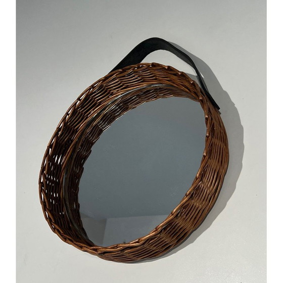 Image 1 of Vintage ronde spiegel van leer en rotan, 1950