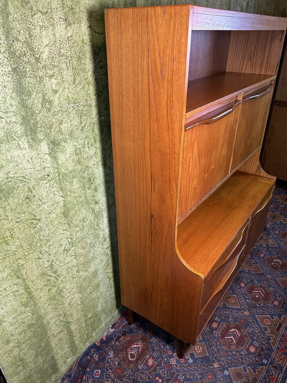 Image 1 of Mid century retro vintage teak kast bureau cocktail 1960