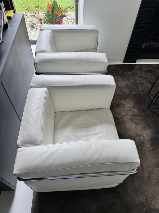 2x Corbusier LC2 Cassina fauteuil