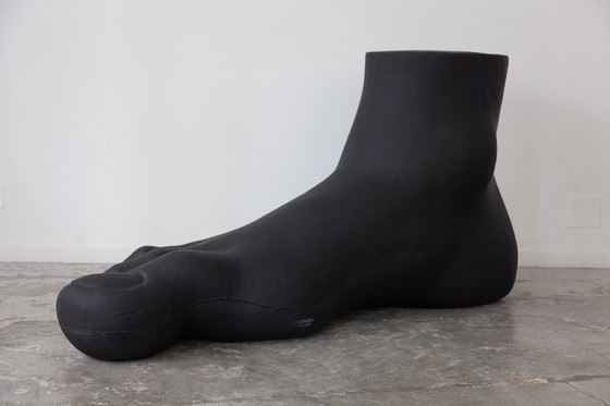 Image 1 of Gaetano Pesce omhoog-7 voet