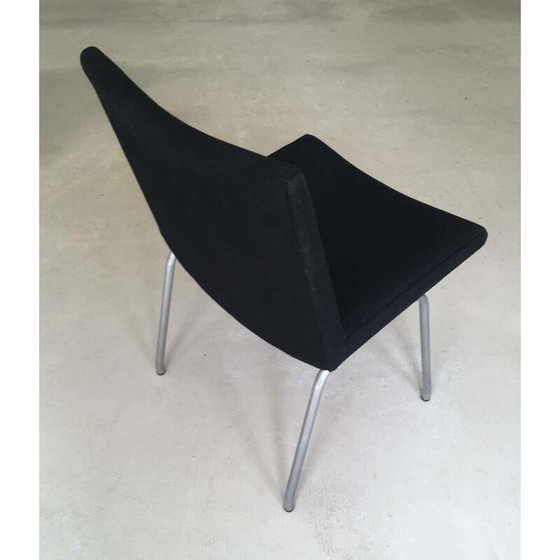 Image 1 of Vintage luchthaven stoel opnieuw bekleed in zwarte stof Hans J. Wegner danish 1960