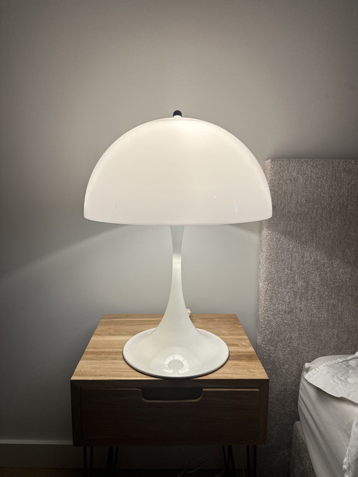 Louis Poulsen lamp