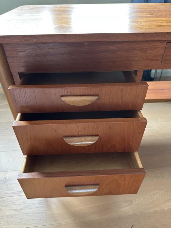 Image 1 of Scandinavisch Vintage Teakbureau