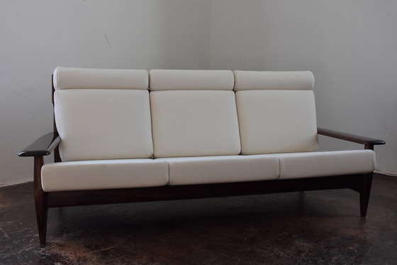 Image 1 of Hergestoffeerde Mid Century Design Sofa