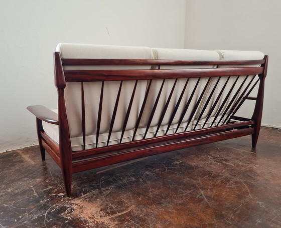 Image 1 of Hergestoffeerde Mid Century Design Sofa