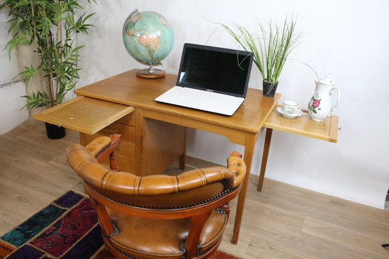 Image 1 of Vintage Scandinavisch Eiken Bureau 1960 Zweden