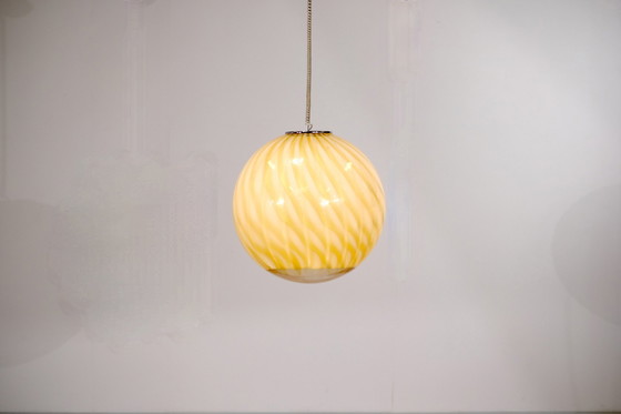 Image 1 of Vintage glazen hanglamp