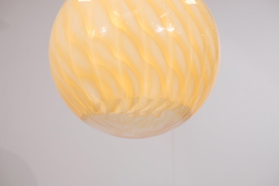 Image 1 of Vintage glazen hanglamp