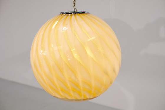 Image 1 of Vintage glazen hanglamp