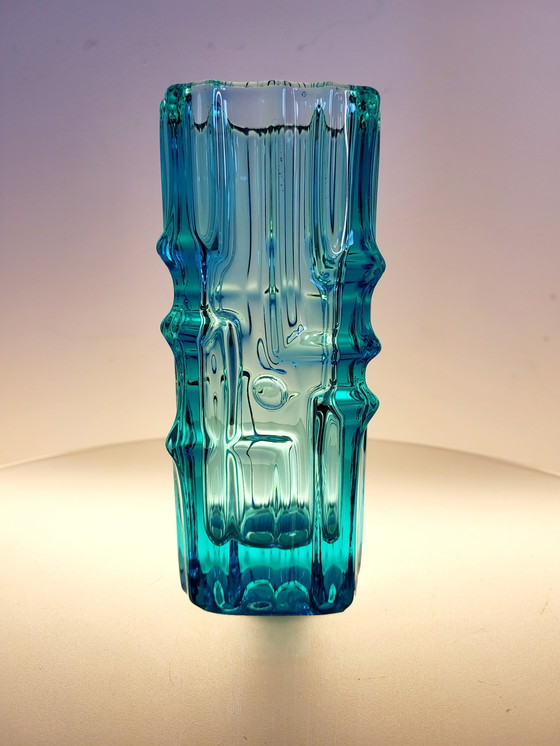 Image 1 of Vintage glazen design vaas, Vladislav Urban,Sklo Union Rosice, 1960, Slovakije