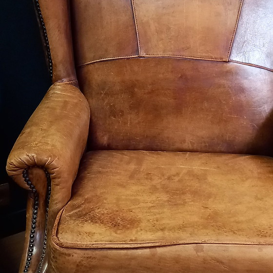 Image 1 of Karakteristieke Schapenleren Oorfauteuil