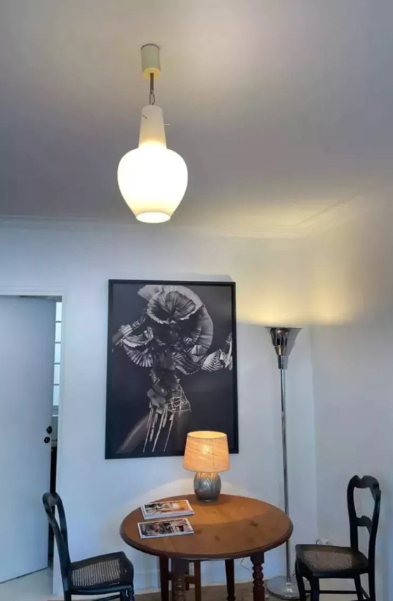Image 1 of Opaline waterdruppel hanglamp Frankrijk 1950 Vintage