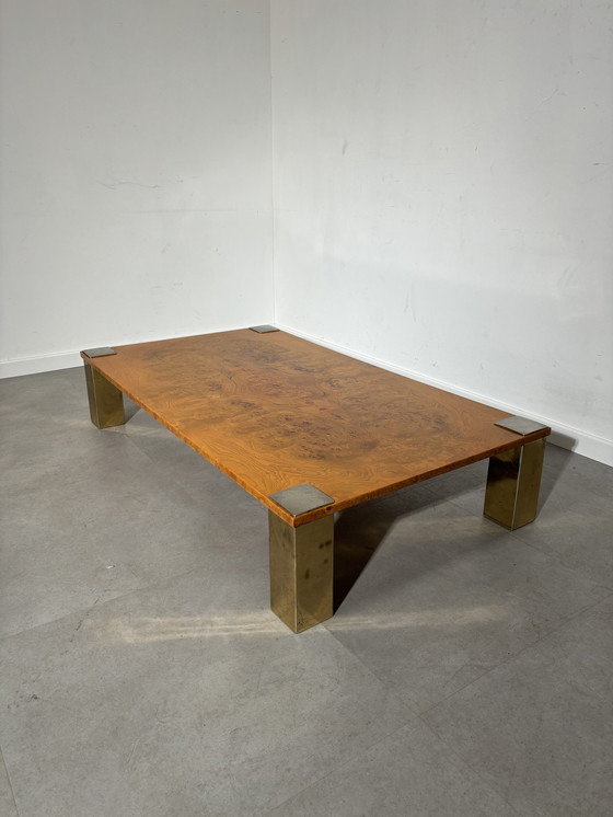 Image 1 of Vintage wortelnotenhouten salontafel