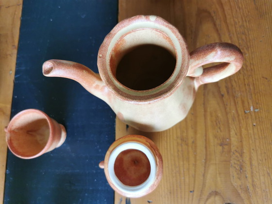 Image 1 of Antiek terracotta thee- en koffieservies