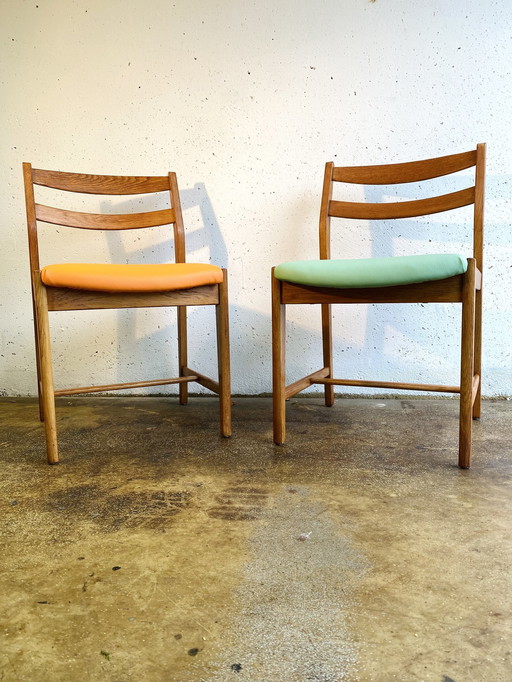 2 x Vintage Teakhouten Eetkamerstoelen