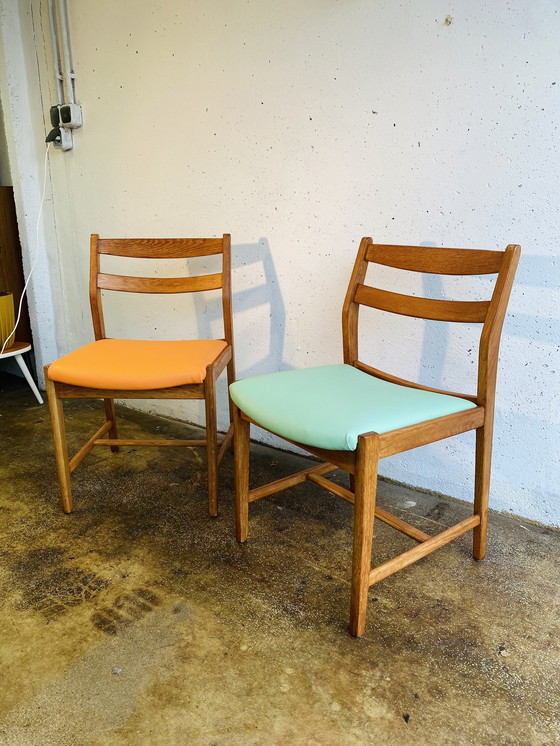 Image 1 of 2 x Vintage Teakhouten Eetkamerstoelen