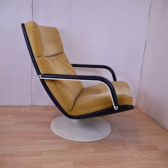 Image 1 of Artifort F141 Geoffery Harcourt Fauteuil