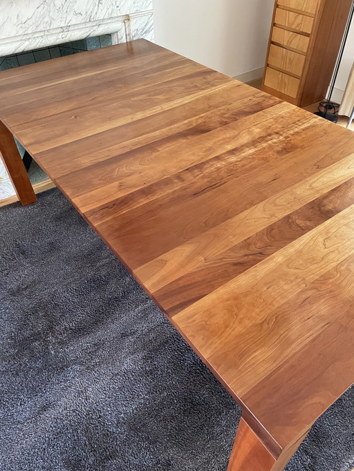 Leolux Vivre Tafel Kersenhout