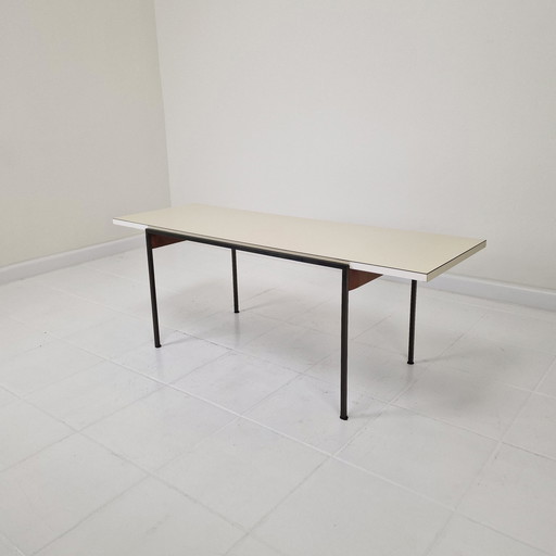 Eettafel door Hein Salomonson voor Ap Originals, 1960