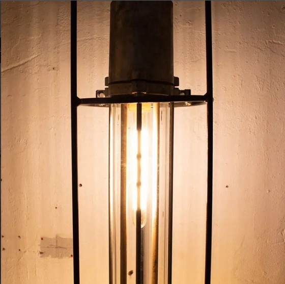 Image 1 of Industriele vloerlamp