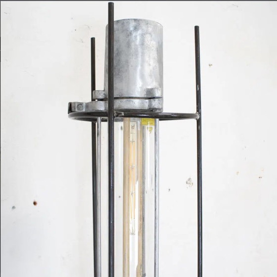 Image 1 of Industriele vloerlamp