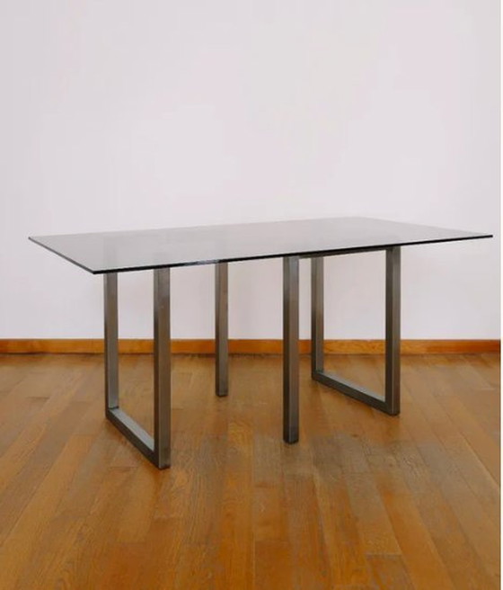 Image 1 of Grote gerookte glazen eettafel