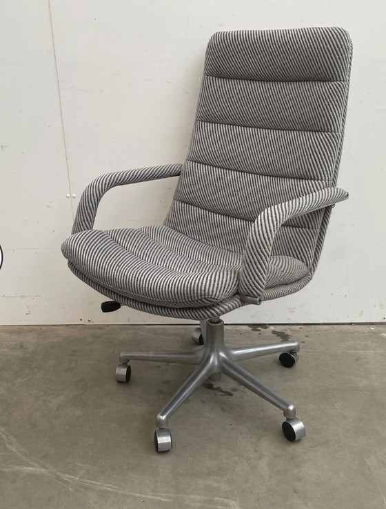 Image 1 of Vintage Artifort fauteuil