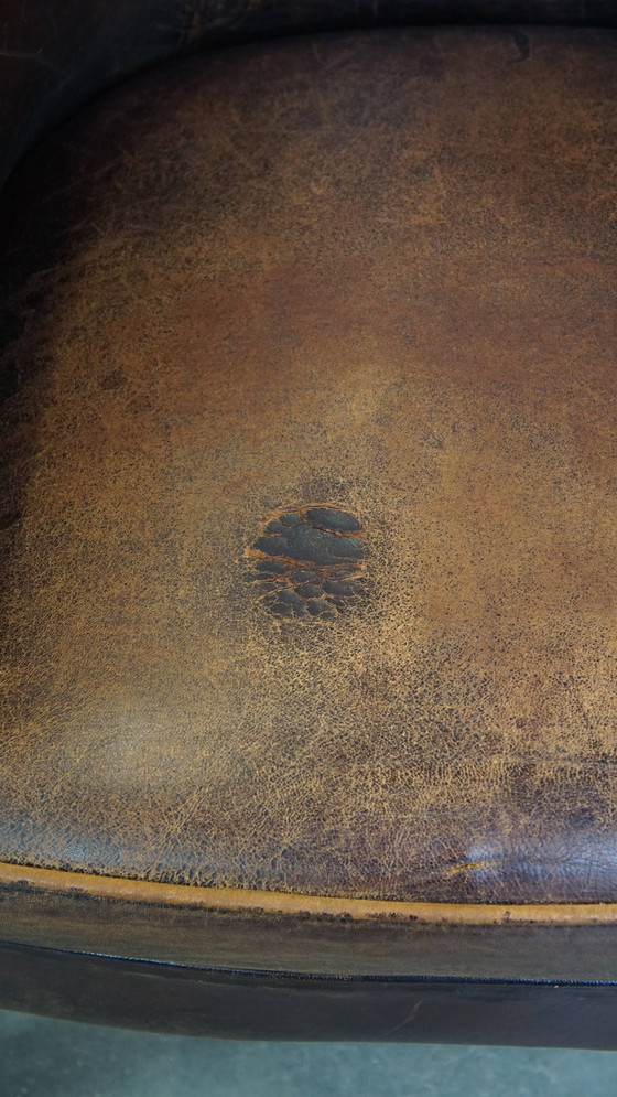 Image 1 of Schapenleren Clubfauteuil Met Siernagels