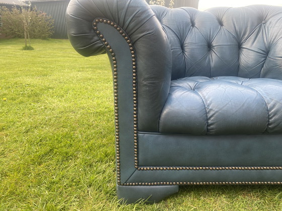 Image 1 of Chesterfield fauteuil blauw