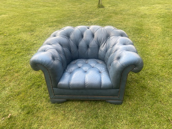 Image 1 of Chesterfield fauteuil blauw