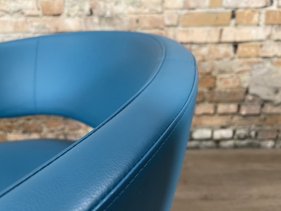 Image 1 of Montis Turner blauw fauteuil