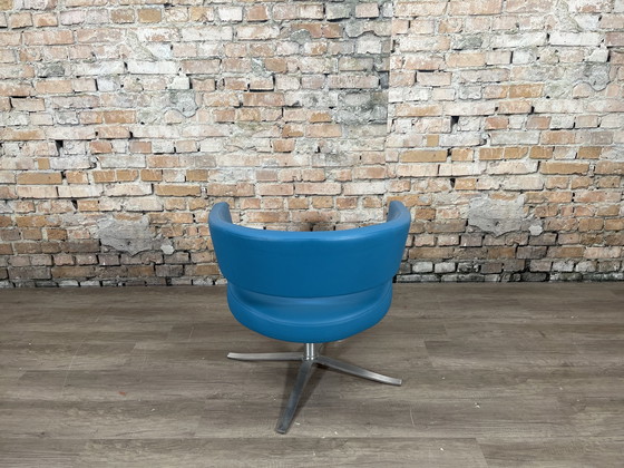 Image 1 of Montis Turner blauw fauteuil