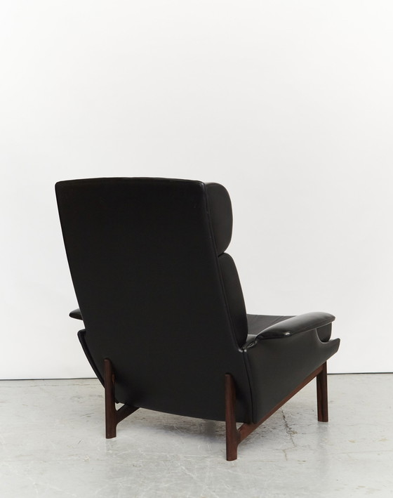 Image 1 of Ib Kofod Larsen Loungestoel & Ottoman "Adam" voor Mogens Kold