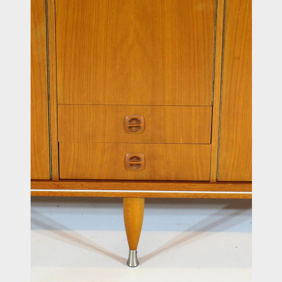 Image 1 of Grote Vintage Kledingkast In Teak Jaren 60