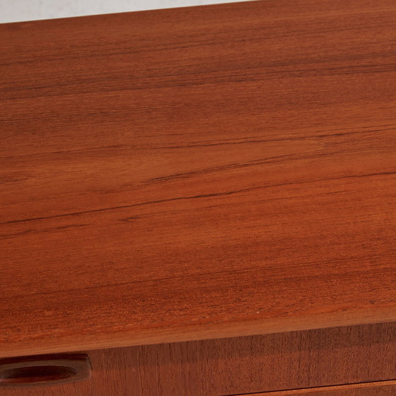 Image 1 of Mk9954 Gerestaureerd teak dressoir