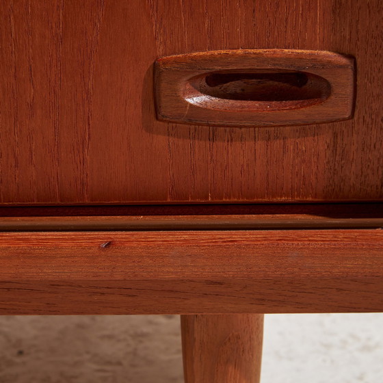 Image 1 of Mk9954 Gerestaureerd teak dressoir