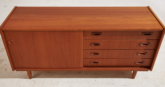 Image 1 of Mk9954 Gerestaureerd teak dressoir