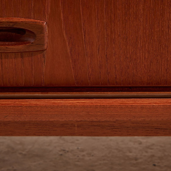 Image 1 of Mk9954 Gerestaureerd teak dressoir